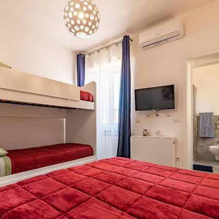Terrace Rooms Olbia Center Bilik gambar
